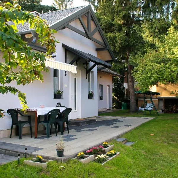 Avar Vendégház, hotel v destinaci Mátrafüred