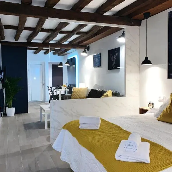 VUT- La Deliciosa, hotel v destinácii Sotillo de la Adrada