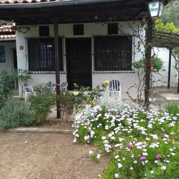 Persefoni house, hotel v mestu Áfissos