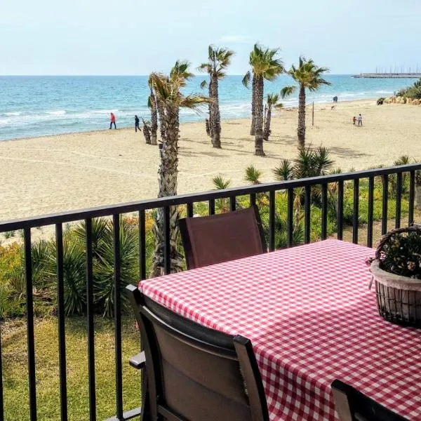 Paraiso frente al mar Apto duplex, hotel a Coma-ruga