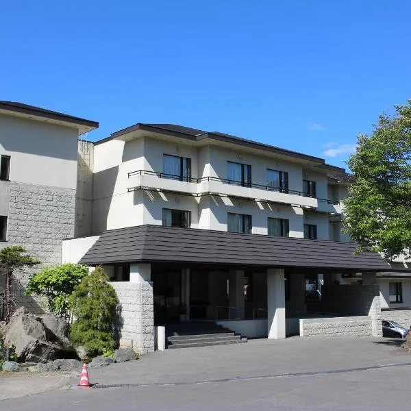 Yumoto Shirogane-Onsen Hotel، فندق في بيي