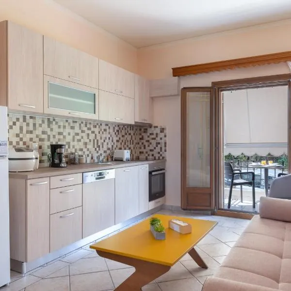 Katerina's Cozy Mountain View Apartment、アルゴストリオンのホテル