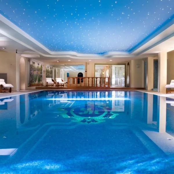 Park Hotel Ville Montefiori, hotel v destinaci Gardone Riviera