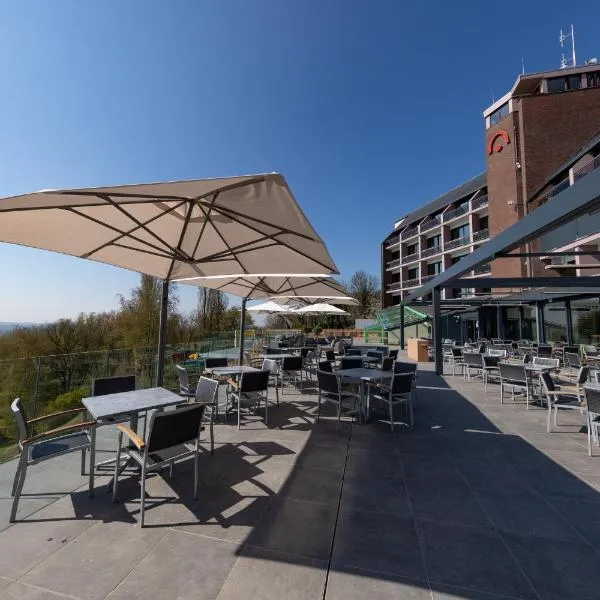 Floreal Le Panoramique, hotel in Mont-Saint-Aubert