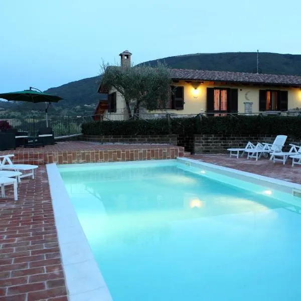 Agriturismo Sole Luna, hotel Piano Delle Pievében