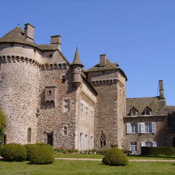 Château de La Vigne, hotel in Saint-Bonnet-de-Salers