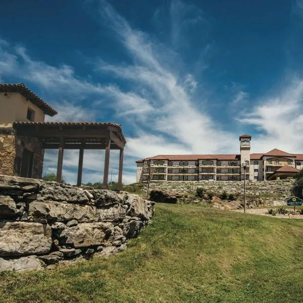 La Quinta by Wyndham Marble Falls, hotel in Marble Falls