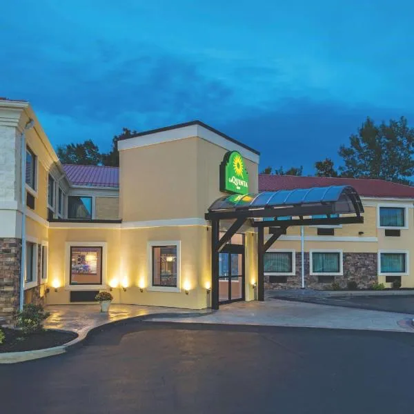 La Quinta Inn by Wyndham Buffalo Airport โรงแรมในวิลเลียมส์วิลล์