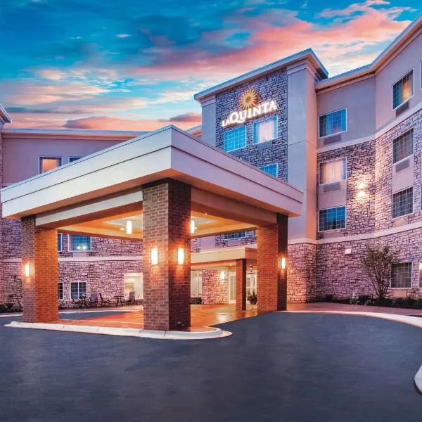 La Quinta by Wyndham St. Paul-Woodbury, hotel v destinaci Woodbury