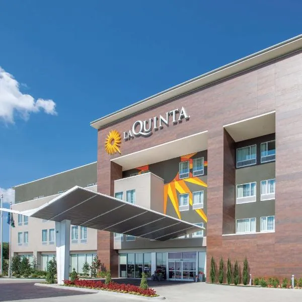 La Quinta by Wyndham Tulsa Broken Arrow, hotel v destinaci Broken Arrow