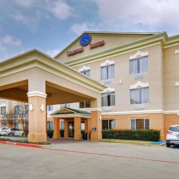 Comfort Suites Roanoke - Fort Worth North, hotel di Roanoke