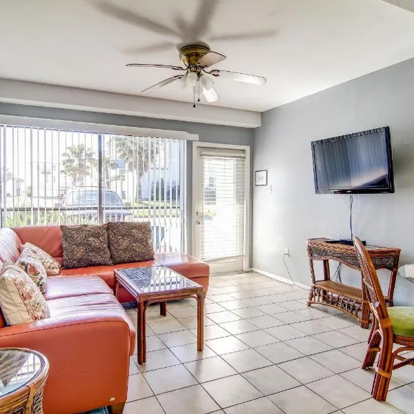 Sand & Surf Sea Mist Condos, hotel v destinaci Port Aransas