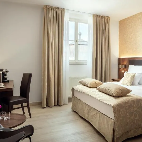 Michelangelo Grand Hotel, hotel in Prague
