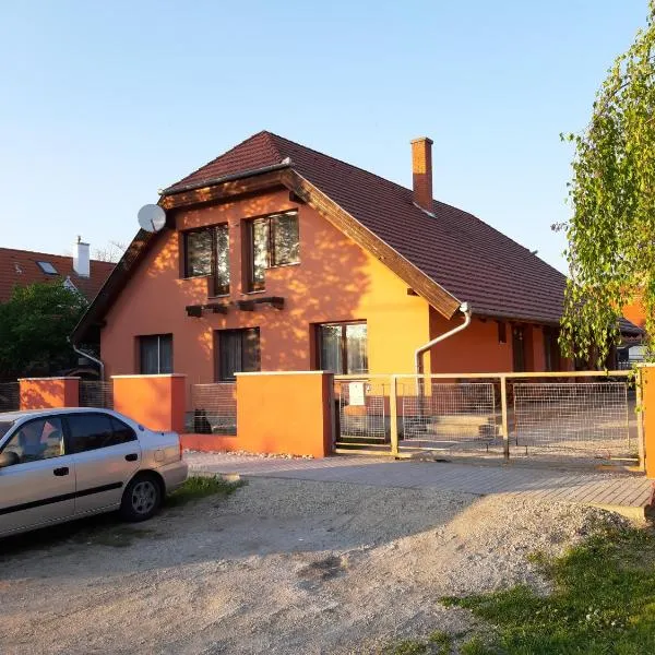 Napos Vendégház, hotel v Győru
