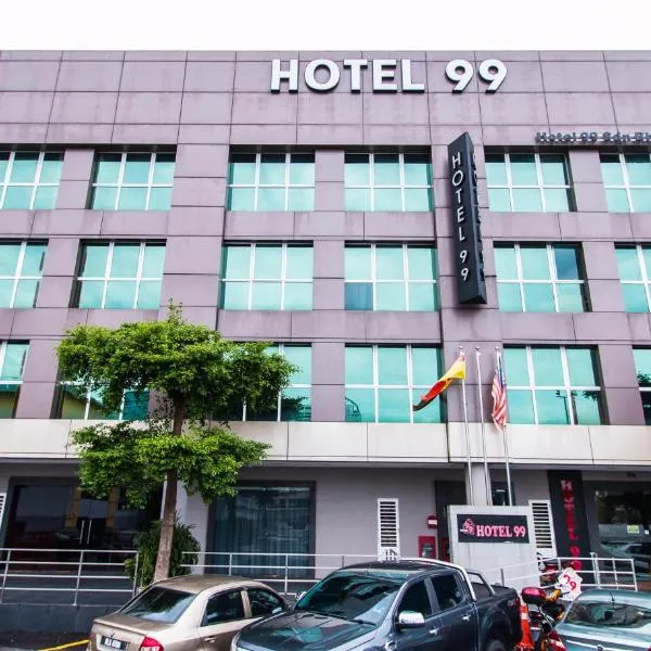 Hotel 99 Bandar Puteri Puchong, hotel v destinaci Pučong