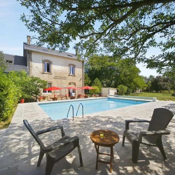 La Gare aux Anes, hotel v destinaci Combe-Redonde