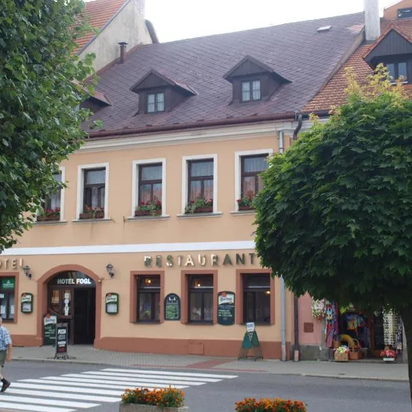 Hotel Fogl, hotel in Kunějov