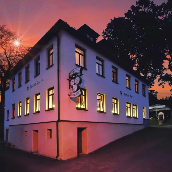 Landhotel Weisses Röß`l, hotel en Adorf