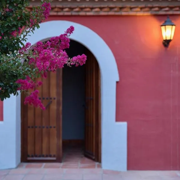 Hotel Rural Las Tejuelas, hotel in Cañamero