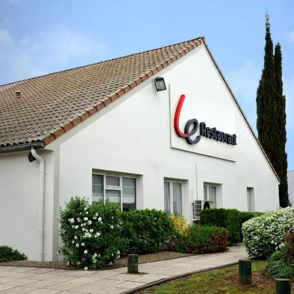 Campanile Lyon Est Aéroport Saint Exupery, hotel en Saint-Laurent-de-Mure