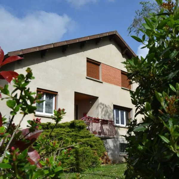 Le Nid de l'Ecureuil, hotel v destinaci Brens