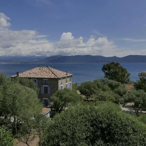 Les Figuiers, hotel a Porto Pollo