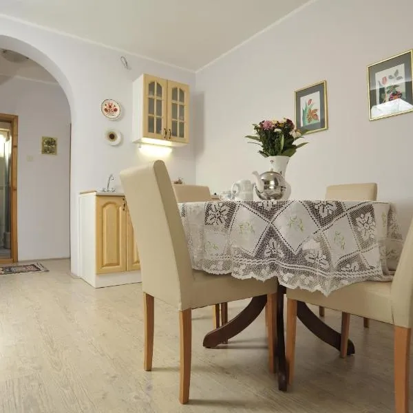 Apartments Izvor, hotel u Vrdniku