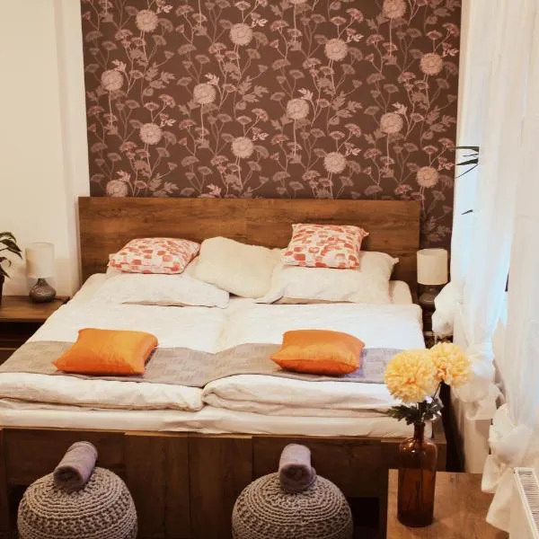 Apartmány Caffe & Grill, hotel v destinaci Roudnice nad Labem