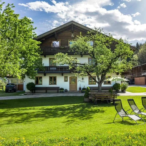 Urlaub am Bauernhof Windhaghof, hotel v destinaci Kramsach