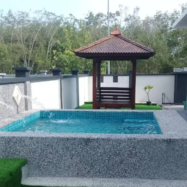 Jauzara Homestay Berkolam Renang、ポートディクソンのホテル