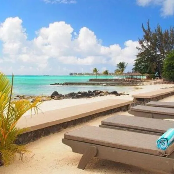 Beach Apartment - Trou aux Biches - Ground Floor, hotel in Mont Choisy