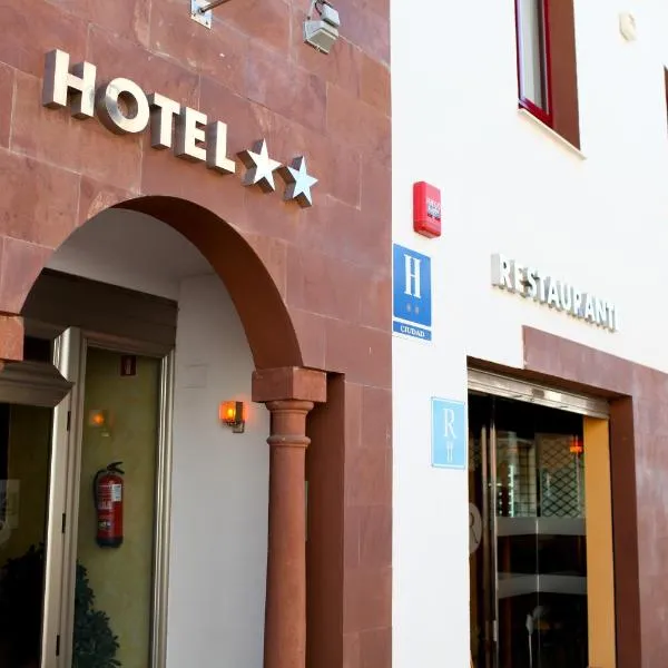 Hotel Rocio, hotelli kohteessa Adamuz