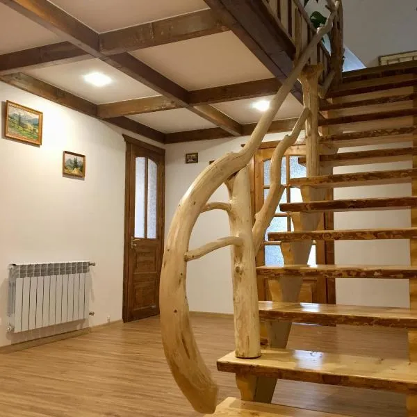 Сервус guest, Hotel in Jaremtsche