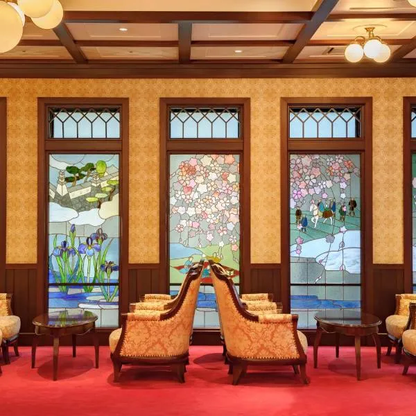 Kanazawa Hakuchoro Hotel Sanraku, מלון בקנזאווה