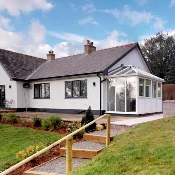 Bracdy Cottage, hotel in Llandyrnog