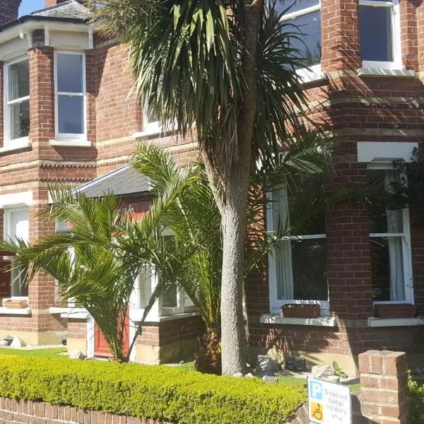 Colebrook Guest House, hotel v destinaci Farnborough