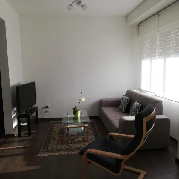 B&B Stadio Apartment, отель в Порденоне