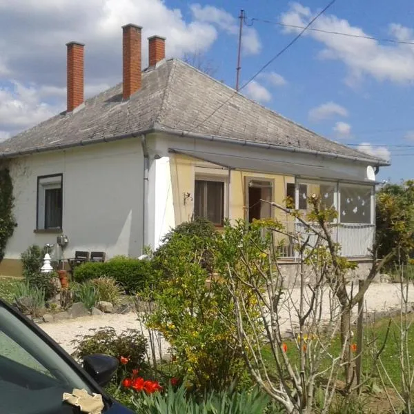Bochmann Cottage, hotel v destinaci Zalaszántó