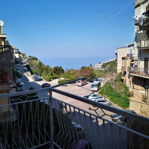 Casa Zia Pina, khách sạn ở Caronia
