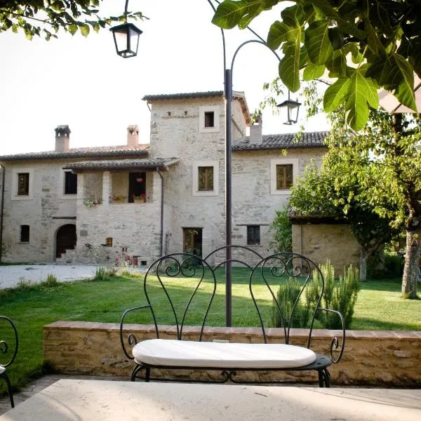 Locanda Rovicciano、Castel Ritaldiのホテル