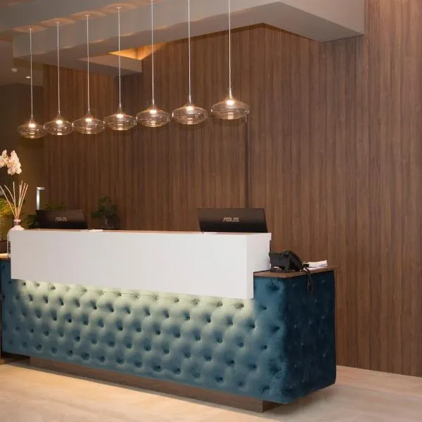 Hotel Commercio, hotel v destinácii Battipaglia