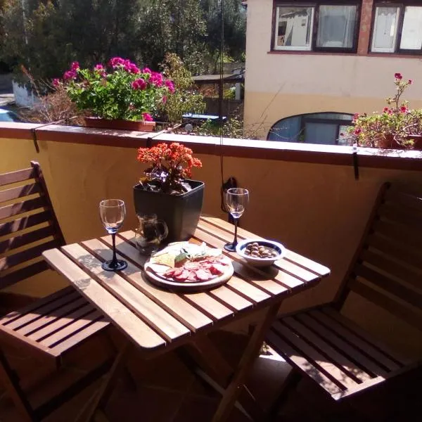 Casa Vacanze Paola 2 – hotel w mieście Santa Luria