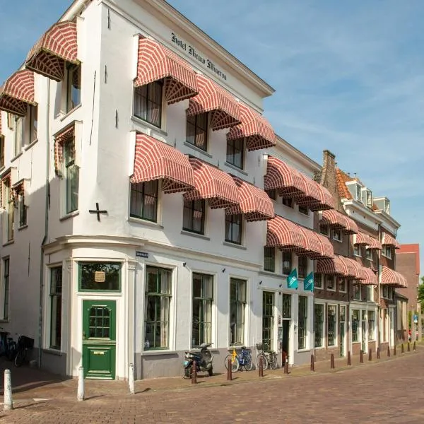 City Hotel Nieuw Minerva Leiden, hotell i Hazerswoude-Dorp