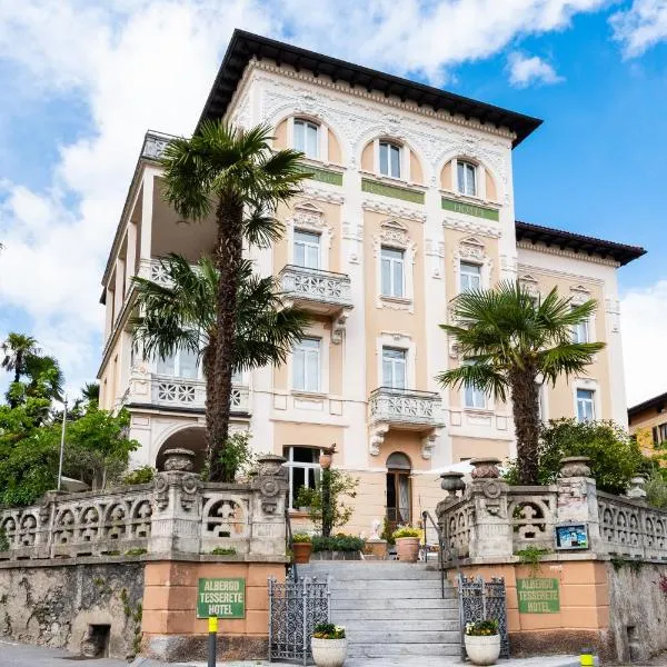 Albergo Hotel Tesserete, khách sạn ở Isone