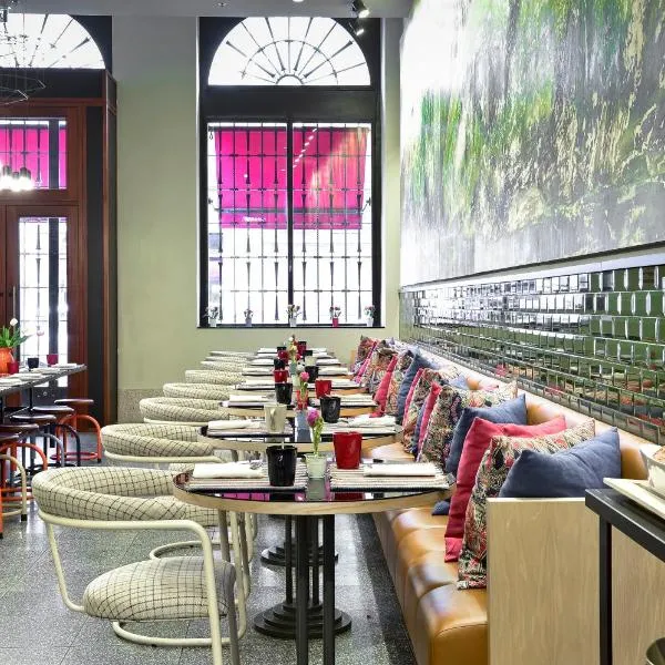 The Editory House Ribeira Porto Hotel, hotel en Oporto