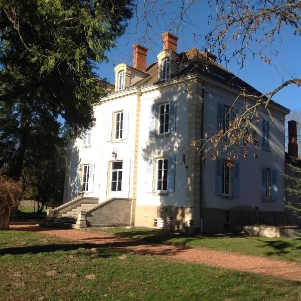 CLOS MARIE, hotel in Les Champs