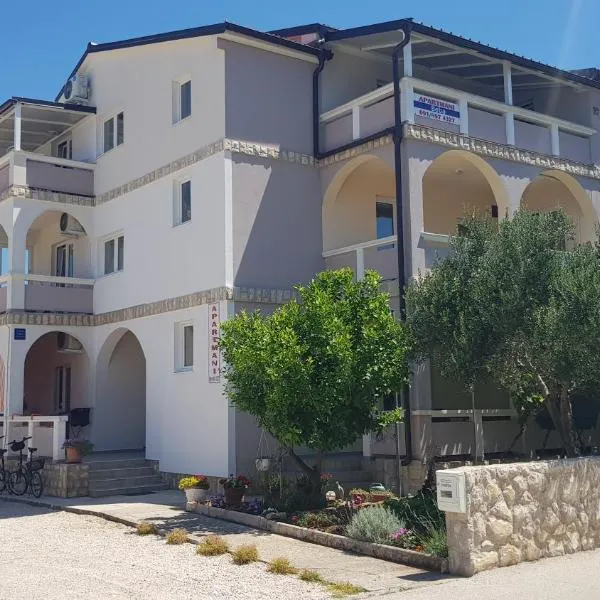 Apartments Beba, hotel u gradu Vir