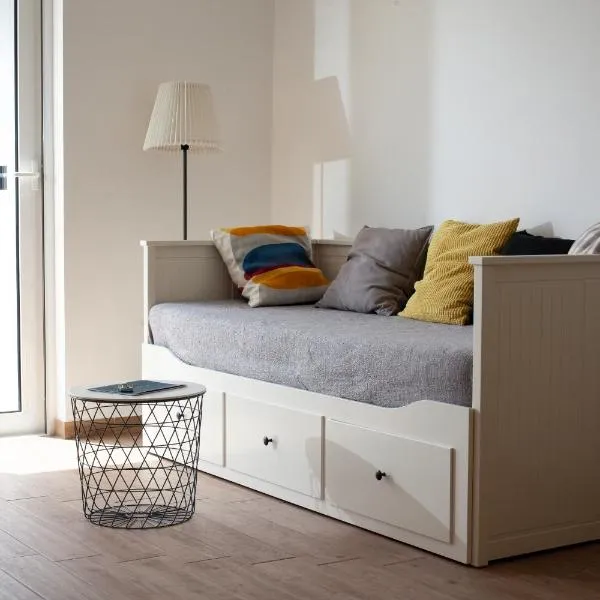 Apartments Coast 27, ξενοδοχείο σε Podgora