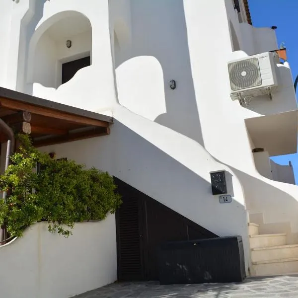 Casa della Vespa, hotel v destinaci Orosei