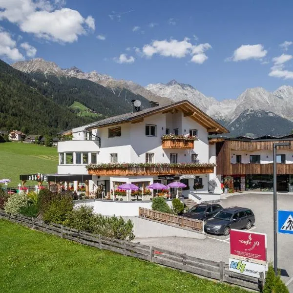 Apartments Sankt Walburg, hotel v destinaci Anterselva di Mezzo